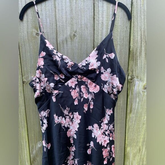 GILLI floral midi dress in black and blush Size Large Satin Silky - Picture 4 of 7